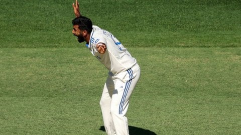 Perth: 1st day of the first cricket test between Australia and India