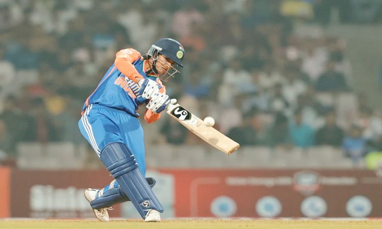 2nd T20I: इंडियन वूमेंस के खिलाफ वेस्टइंडीज ने टॉस जीतकर चुनी गेंदबाजी, हरमन की जगह मंधाना करेंगी कप्तानी 