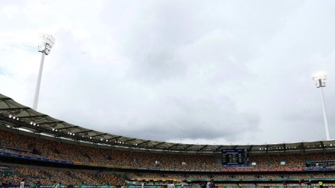 3rd Test: Rain forces early lunch after Australia bowl out India for 260, take 185-run lead