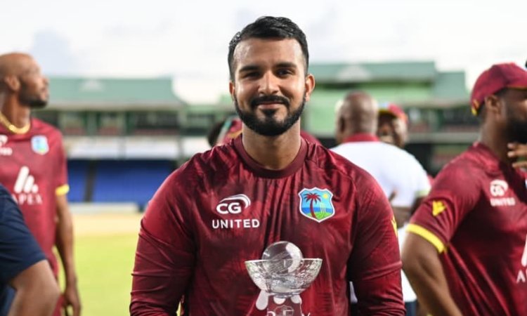 Amir Jangoo became just the second West Indies player to score a century on his ODI debut! அறிமுக ஒருநாள் போட்டியில் சதமடித்து சாதனை படைத்த அமீர் ஜாங்கு!