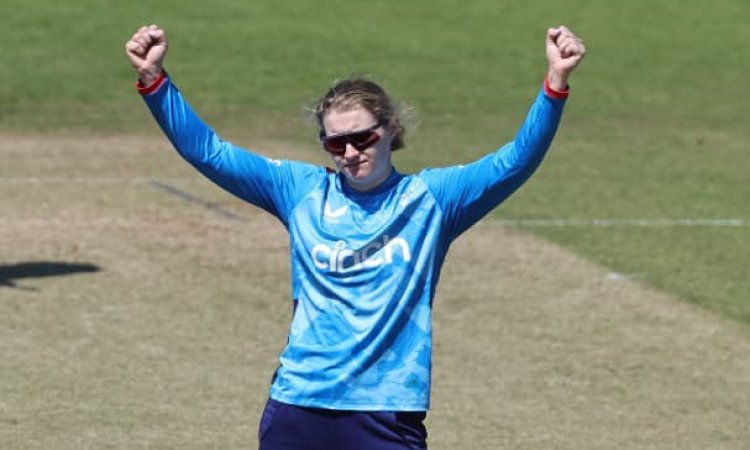 Charlie Dean becomes only the 3rd English woman to take a hat-trick in ODI! ஹாட்ரிக் விக்கெட்டுகளை வீழ்த்தி சாதனை படைத்த சார்லி டீன்!
