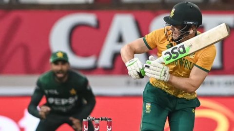 SA vs PAK, 1st T20I: மில்லர், லிண்டே அதிரடியில் தப்பிய தென் ஆப்பிரிக்கா; பாகிஸ்தானுக்கு 184 ரன்கள் இ