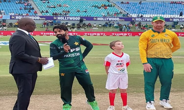 SA vs PAK, 2nd T20I: Pakistan have won the toss and have opted to bat! SA vs PAK, 2nd T20I: டாஸ் வென்று பேட்டிங்கைத் தேர்வு செய்தது பாகிஸ்தான்!