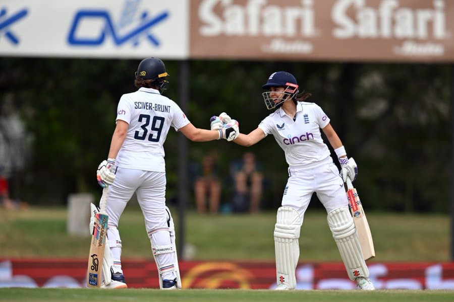 SAW vs ENGW, Only Test: Maia Bouchier and Na Sciver-Brunt centuries help England declare with a size SAW vs ENGW, Only Test: பௌச்சர், நாட் ஸ்கைவர் சதம்; வலிமையான முன்னிலையில் இங்கிலாந்து!