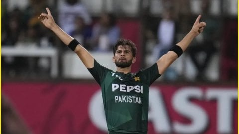 SA vs PAK T20: Shaheen Afridi इतिहास रचने से सिर्फ 1 विकेट दूर, साउथ अफ्रीका के दिग्गज को पछाड़कर बन