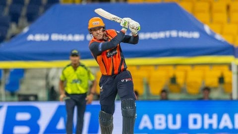 Abu Dhabi T10: Tom Banton's fiery knock keeps Delhi Bulls in the hunt for final