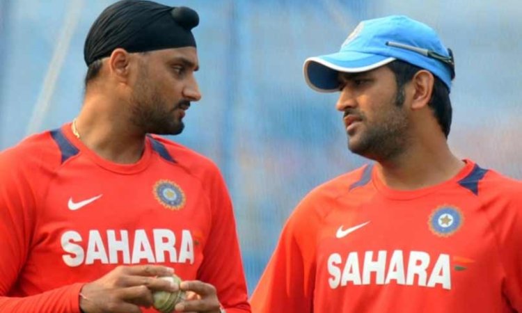 'मैं धोनी से बात नहीं करता, 10 साल पहले बात की थी', धोनी को लेकर भज्जी का सनसनीखेज़ बयान