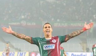 ISL 2024-25: Mohun Bagan’s Rodriguez seals dramatic 3-2 win vs Kerala Blasters