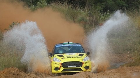 Karnataka 1000 Rally: Gill takes lead on Day 1; Thakur, Kadur still in contention