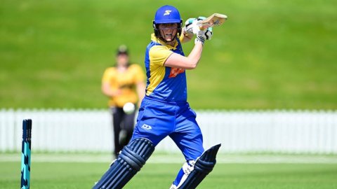 New Zealand hand Bella James maiden call-up for Australia ODIs, Tahuhu ruled out