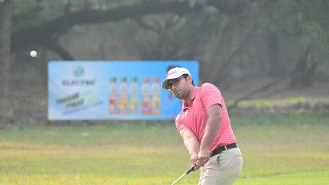 PGTI Tour Championship: Chhibber moves into two-shot lead with a sizzling 64 in Round 2