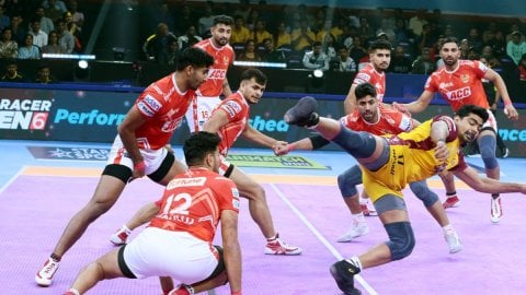 PKL 11: Sehrawat helps Telugu Titans beat Gujarat Giants; inch closer to playoff spot