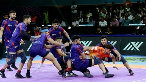 PKL Season 11: Dabang Delhi edge past Puneri Paltan in thriller with 30-26 win