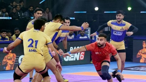 PKL Season 11: Naveen's Super 10 powers Dabang Delhi to win over Tamil Thalaivas