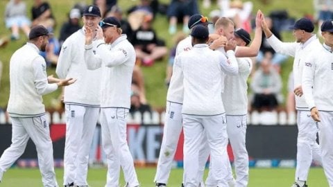 Potts replaces Woakes in England's lone change for 3rd Test vs NZ