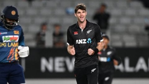 Shipley makes injury return for New Zealand XI