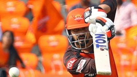 VHT: Anmolpreet Singh smashes fastest List A century by an Indian batter