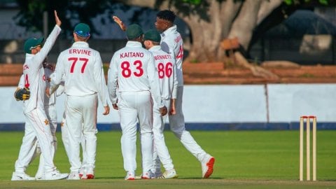 ZIM vs AFG, 2nd Test: முதல் இன்னிங்ஸில் முன்னிலை பெற்ற ஜிம்பாப்வே; ஆஃப்கான் தடுமாற்றம்!