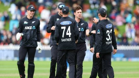 NZ vs SL, 2nd ODI: இலங்கையை வீழ்த்தி ஒருநாள் தொடரையும் வென்றது நியூசிலாந்து!