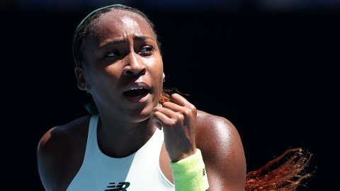 Aus Open: Gauff overcomes Kenin challenge in first round