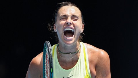 Aus Open: Sabalenka fends off Tauson challenge to reach round of 16