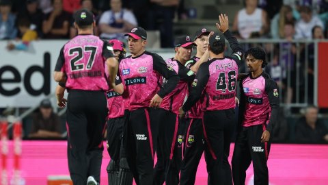 BBL: Sixers captain Henriques reflects on finals woes and calls for introspection