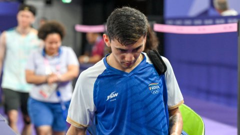 BWF Malaysia Open: Lakshya crashes out; Prannoy's game halted by leaking stadium roof