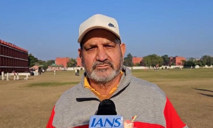 Don't think players can get busy with family on tour: Veteran coach backs BCCI's recent diktat