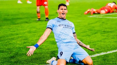 ISL 2024-25: Karelis' equaliser secures a point for Mumbai City FC against Punjab FC