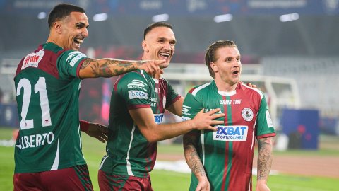 ISL 2024-25: Mohun Bagan Super Giant beat Hyderabad 3-0 for sixth straight home win