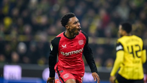 Leverkusen overpowers Dortmund in Bundesliga five-goal thriller
