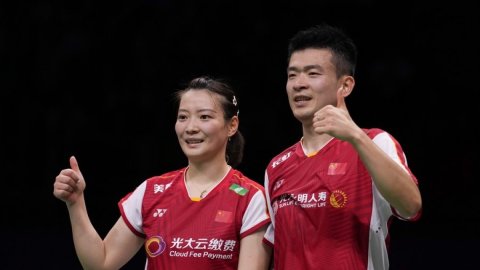 Olympic badminton champion Huang to retire from Chinese national team