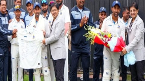 Ranji Trophy: Wriddhiman Saha receives guard of honour in his final First-Class match