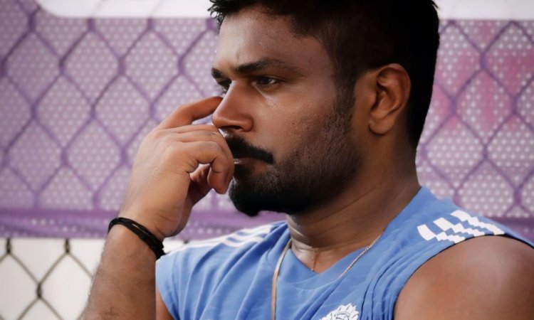 'कुछ लोग हैं जो मेरे बच्चे के खिलाफ हैं', CT में संजू को जगह ना मिलने पर भड़के सैमसन के पापा