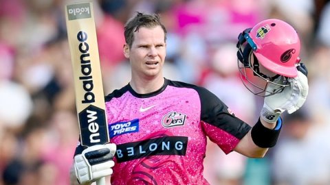 Steve Smith equals record for most centuries in BBL