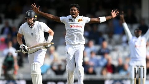 Vishwa Fernando joins Warwickshire for County Championship 2025