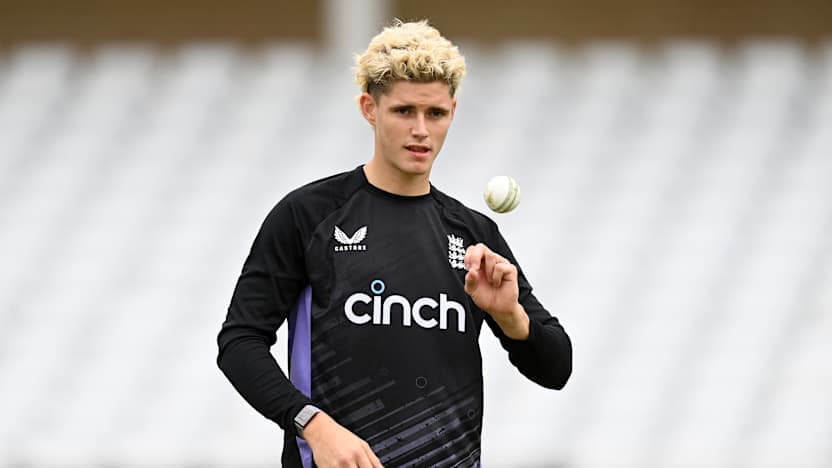 Jacob Bethell is ruled out of Champions Trophy 2025 due to injury! சாம்பியன்ஸ் கோப்பை தொடரில் இருந்து விலகிய ஜேக்கப் பெத்தெல்; இங்கிலாந்துக்கு பின்னடைவு!