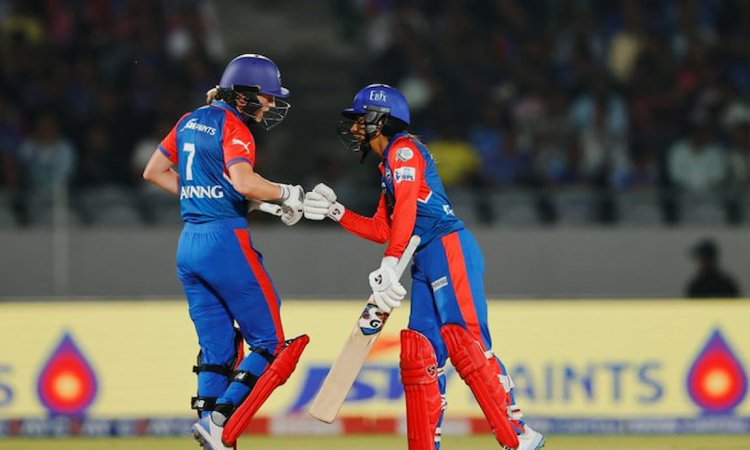 दिल्ली बनाम बेंगलुरु: पहले इनिंग में दिल्ली की पारी 141 पर सिमटी, बेंगलुरु के गेंदबाजों का जलवा