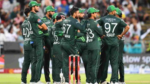 Champions Trophy 2025 के लिए पाकिस्तान टीम की घोषणा, इस खतरनाक बल्लेबाज की हुई वापसी