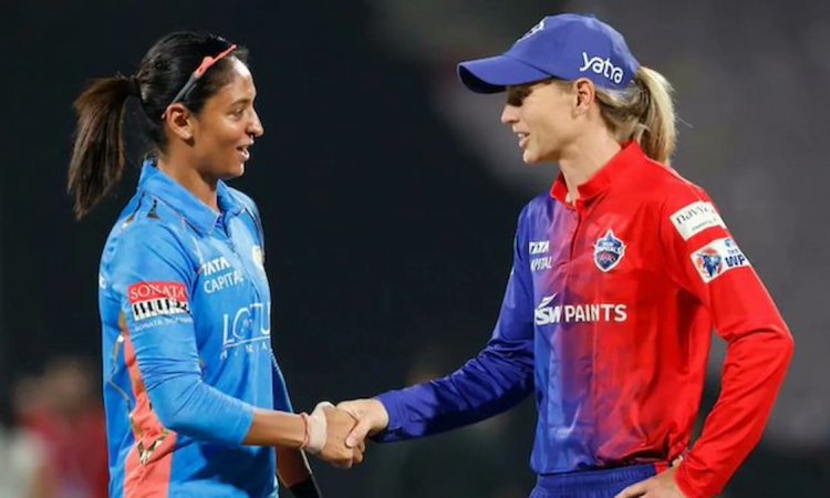 WPL: मुंबई बनाम दिल्ली मुकाबले में टॉस दिल्ली के नाम, पहले गेंदबाजी का फैसला