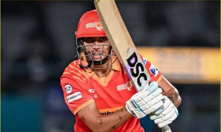 6,6,6: WPL की 'सिक्सर क्वीन' बनीं Ash Gardner, डेब्यूटेंट प्रेमा के ओवर में तो ठोक दी छक्कों की हैट