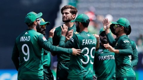 Champions Trophy: Pakistan fined for slow over-rate in opener against NZ