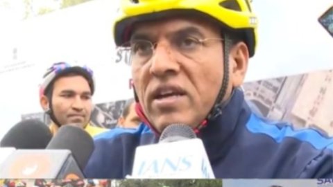 ‘Fit India Sunday on Cycle’ gradually taking shape of festival: Mansukh Mandaviya