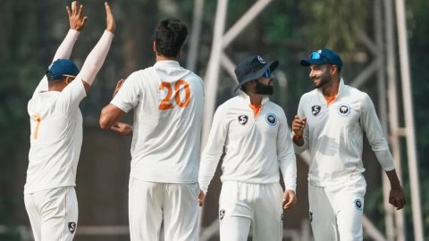 रणजी ट्रॉफी में मचा नया बवाल, J&K ने बड़ौदा पर लगाया 'पिच टेंपरिंग' का आरोप