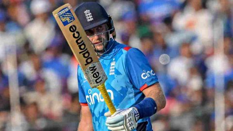 जो रूट ने रचा इतिहास, इंग्लैंड के लिए वनडे में सबसे ज्यागा 50 प्लस स्कोर जड़ने का रिकॉर्ड तोड़ा