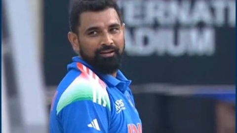 5 विकेट लेने के बाद किसके लिए किया फ्लाइंग किस सेलिब्रेशन? मोहम्मद शमी ने किया खुलासा