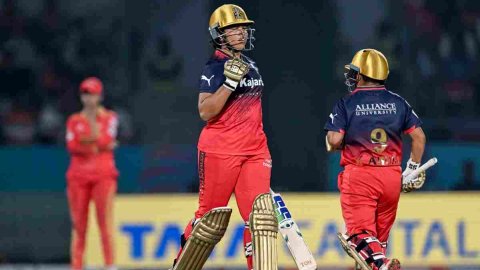 ऋचा घोष- एलिस पेरी की तूफानी पारी से गुजरात पस्त, RCB ने रिकॉर्ड जीत से किया WPL 2025 का आगाज