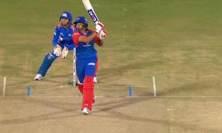 VIDEO: WPL में शफाली वर्मा ने मचाई तबाही, एक ओवर में मार दिए 22 रन