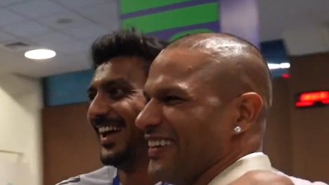 Shikhar Dhawan hands 'Fielder of the Match' medal to Axar for electric direct hit vs Pak