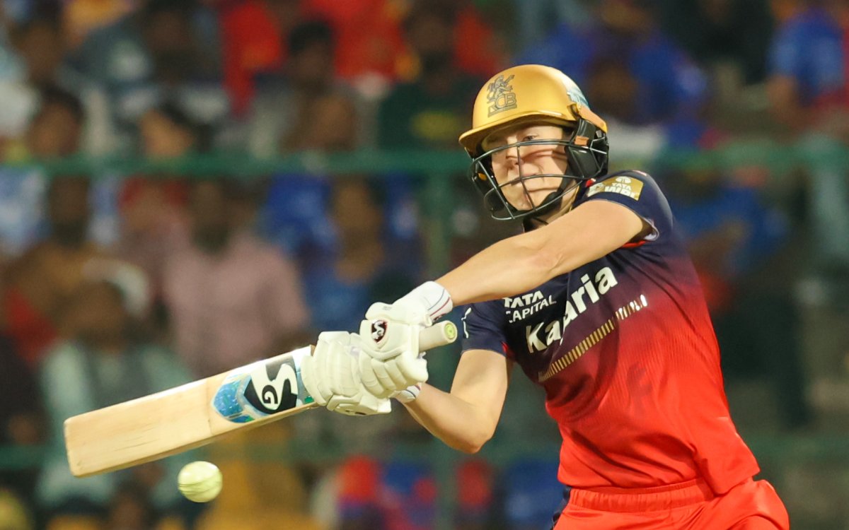 WPL 2025: Ellyse Perry's Unbeaten 90 Guides RCB To 180 Against UP ...